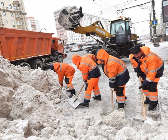 Уборка снега в Балашихе и  Московской области