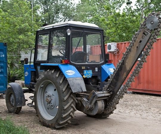 Траншеекопатель в аренду в Балашихе и  Московской области